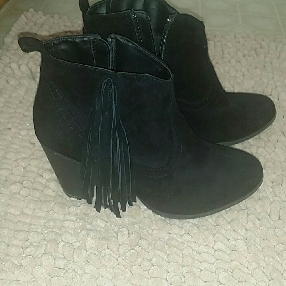 Bongo booties
